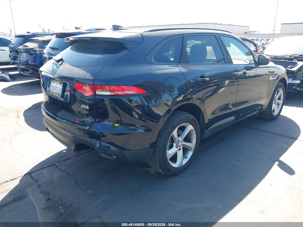 2017 Jaguar F-Pace 35T Premium photo 4
