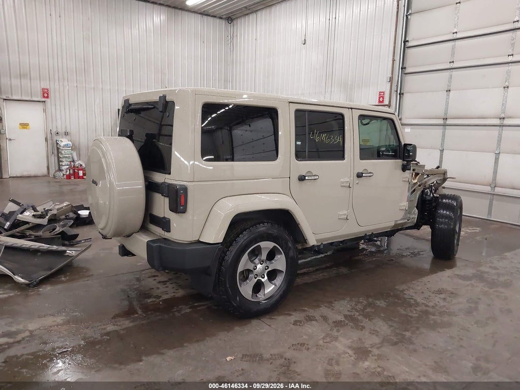 2017 Jeep Wrangler Unlimited Sahara photo 4