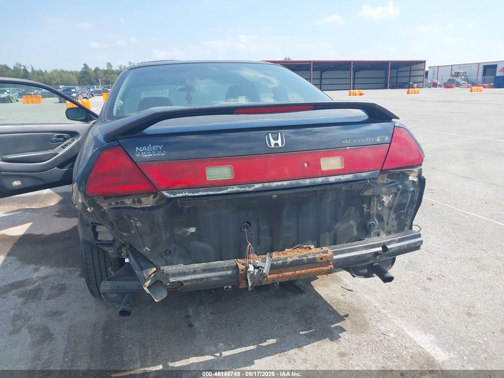 2002 Honda Accord 3.0 EX photo 6
