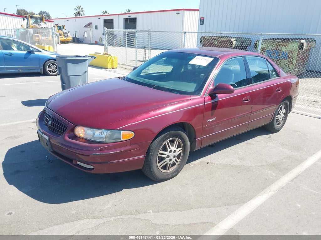 2001 Buick Regal LS photo 2