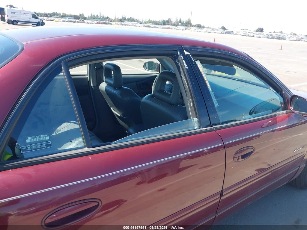 2001 Buick Regal LS photo 6