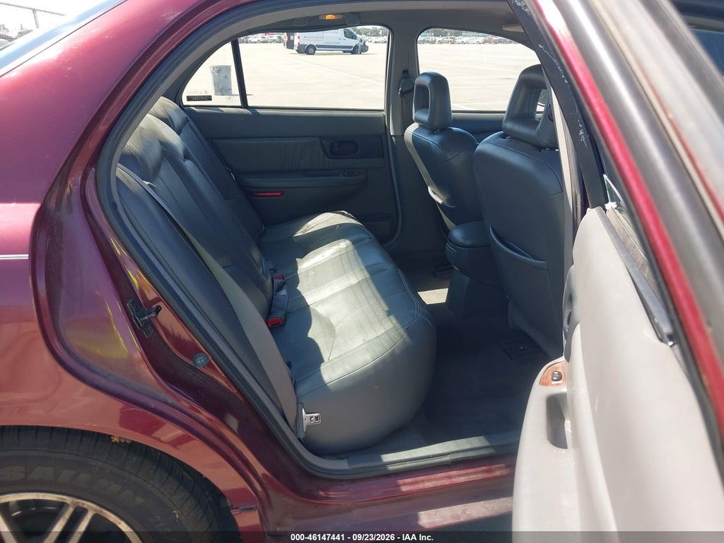 2001 Buick Regal LS photo 8