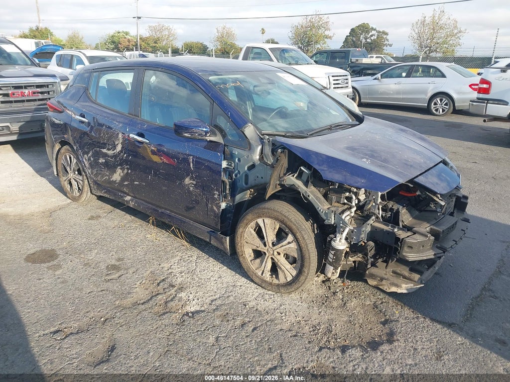 NISSAN LEAF 2022