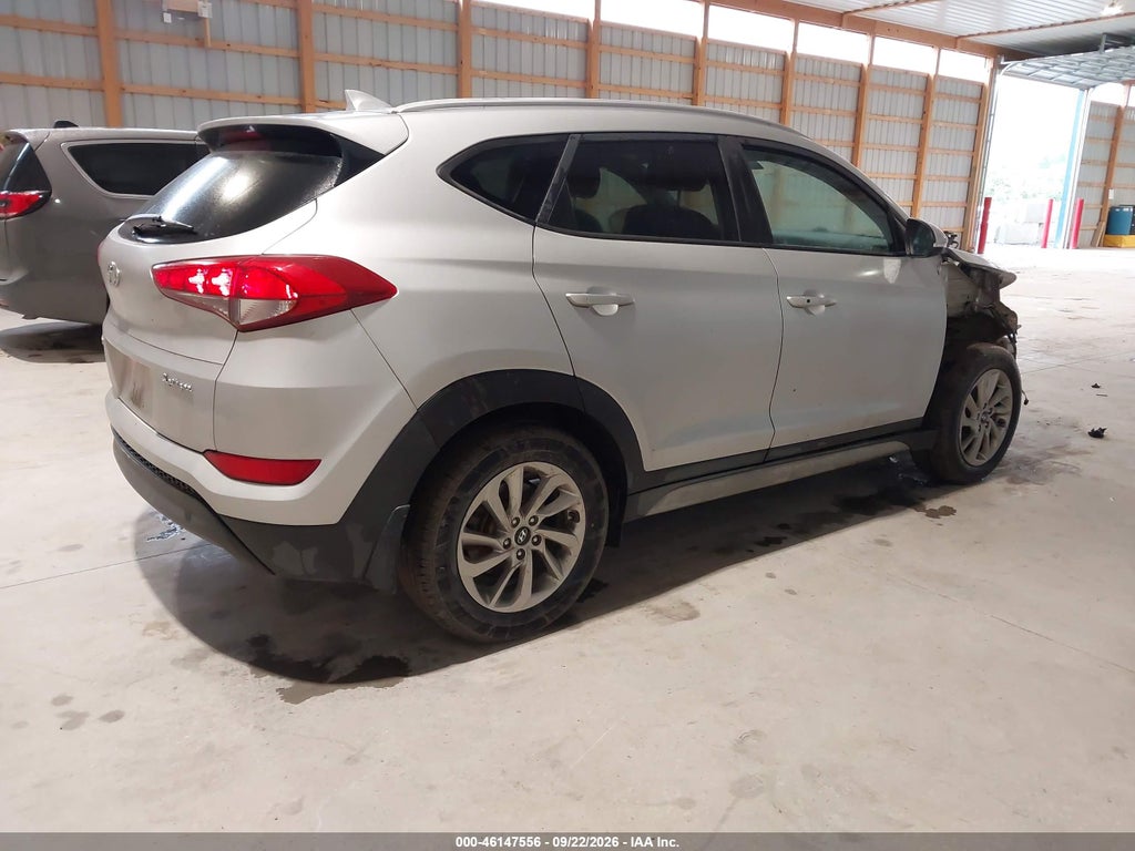 2017 Hyundai Tucson SE Plus photo 4