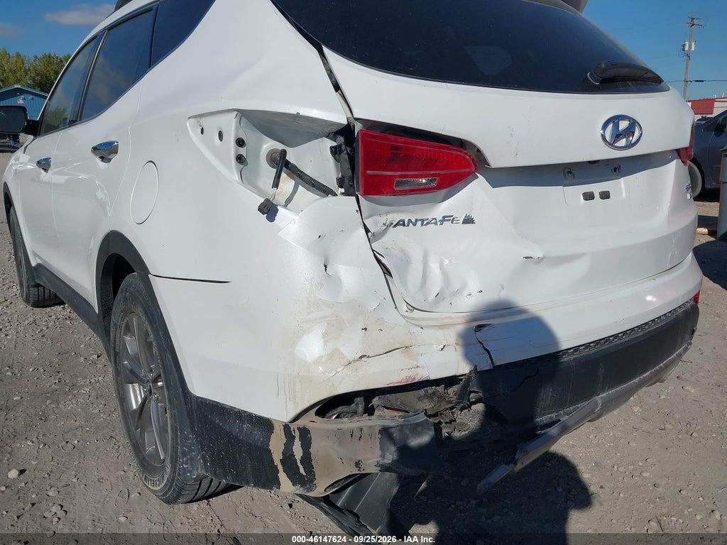 2014 Hyundai Santa FE Sport 2.4L photo 6
