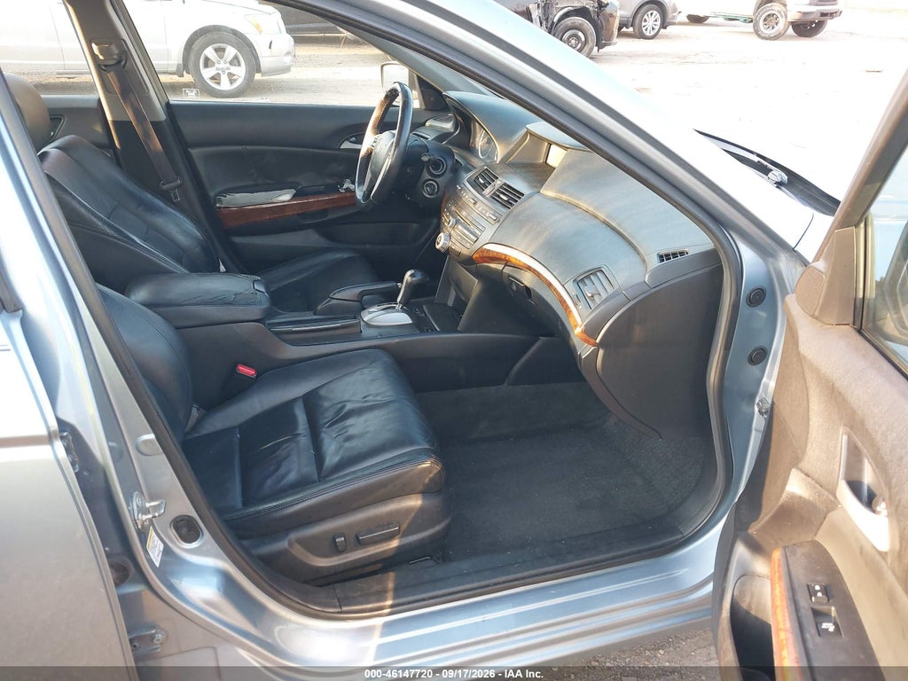 2012 Honda Accord 3.5 EX-L photo 5