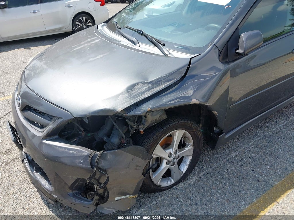 2012 Toyota Corolla S photo 6