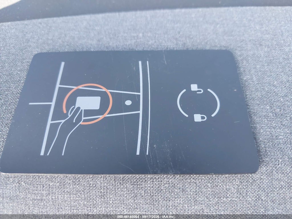 2026 Tesla Model Y Premium Rear-Wheel Drive/Rear-Wheel Drive photo 11