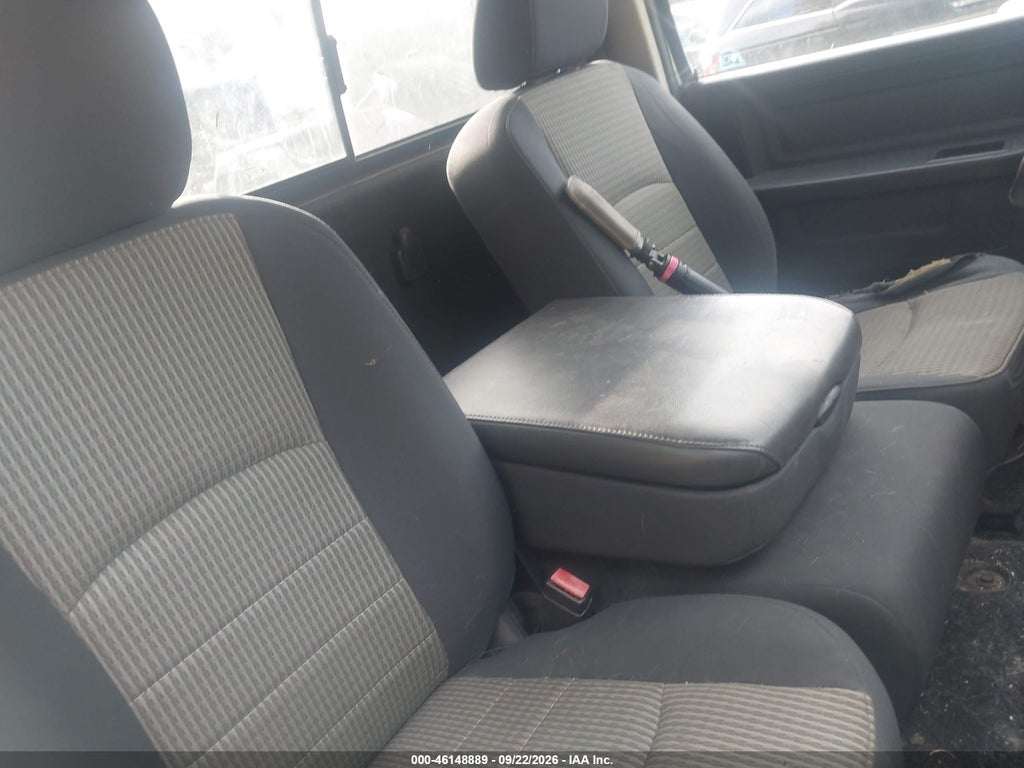 2009 Dodge RAM 1500 ST photo 8