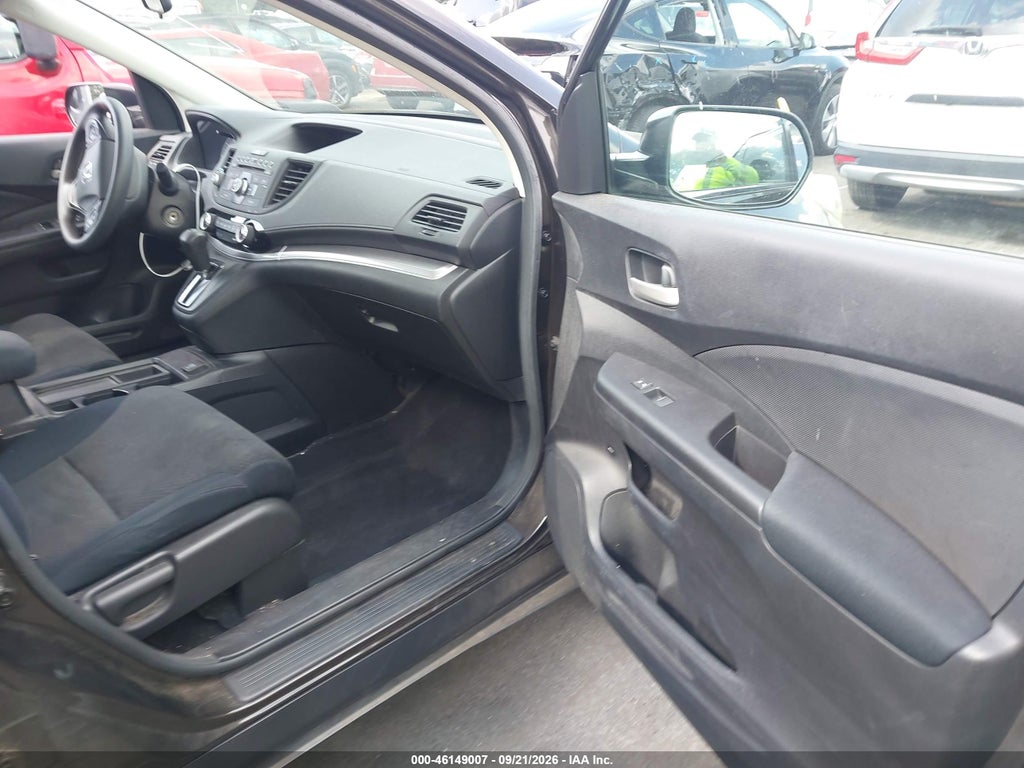 2015 Honda CR-V LX photo 5
