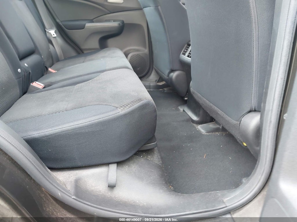 2015 Honda CR-V LX photo 8