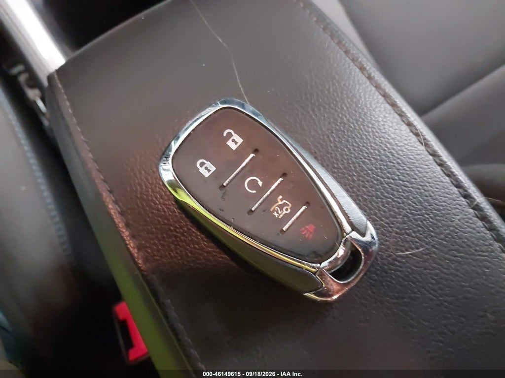 2017 Chevrolet Cruze LT Auto photo 11