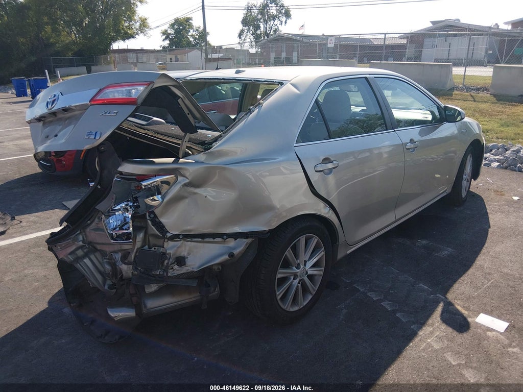 2014 Toyota Camry Hybrid XLE photo 4