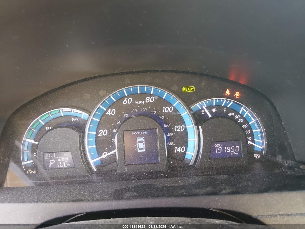 2014 Toyota Camry Hybrid XLE photo 7