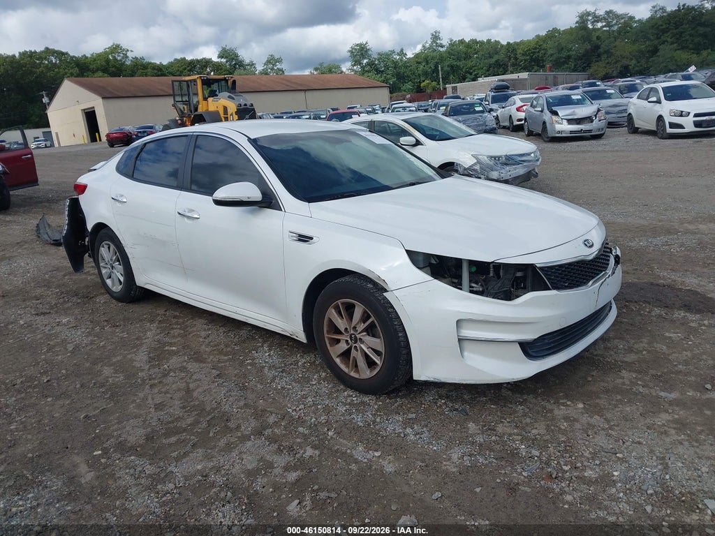 2018 Kia Optima LX photo 1