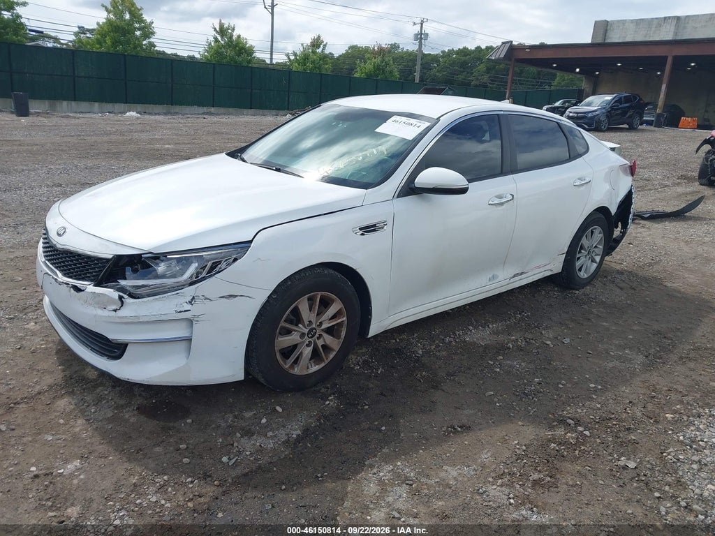 2018 Kia Optima LX photo 2