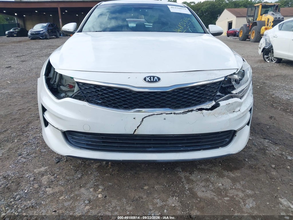 2018 Kia Optima LX photo 6