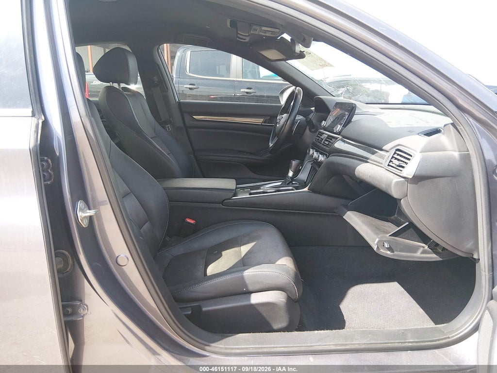 2020 Honda Accord Sport photo 5