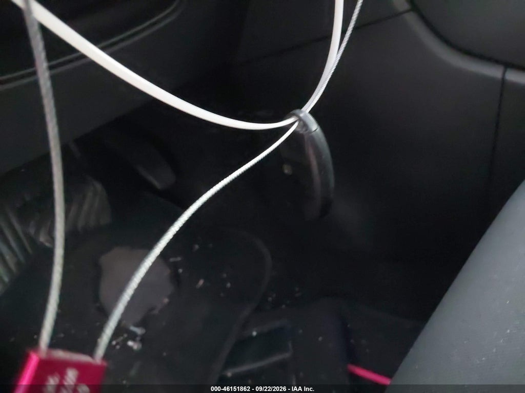 2020 Nissan Versa SV Xtronic CVT photo 11