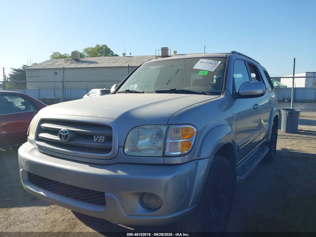 2003 Toyota Sequoia SR5 V8 photo 2