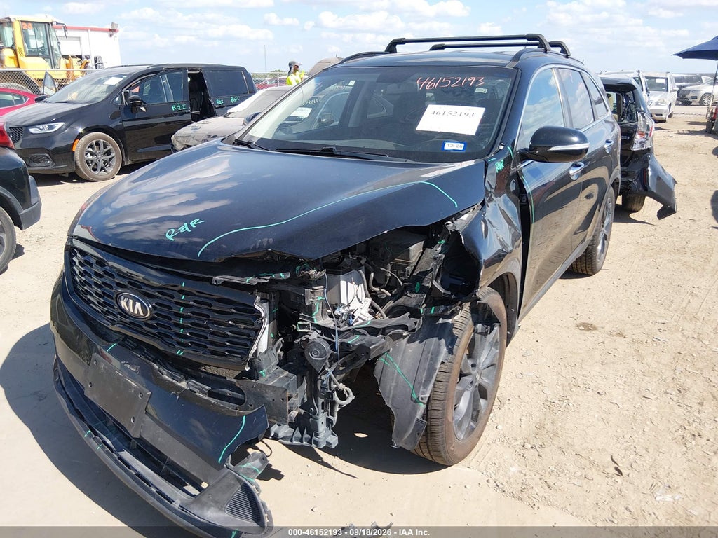 2019 Kia Sorento 3.3L S photo 2
