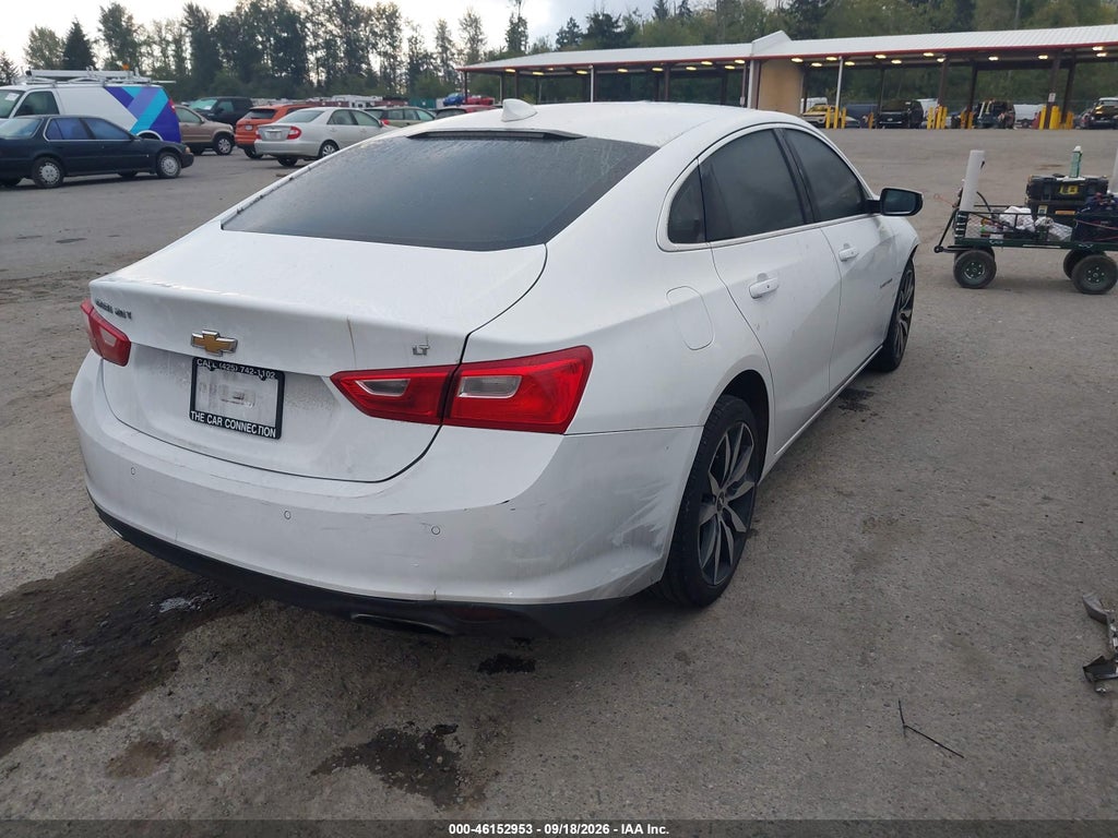 2016 Chevrolet Malibu 2LT photo 4