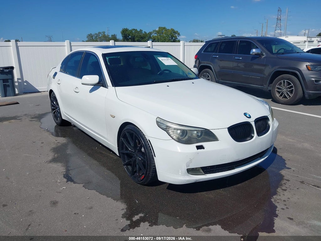 2010 BMW 528I photo 1