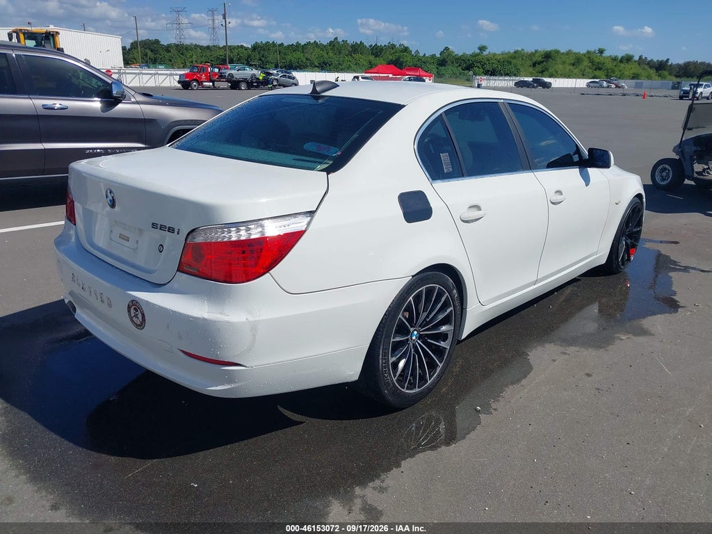 2010 BMW 528I photo 4