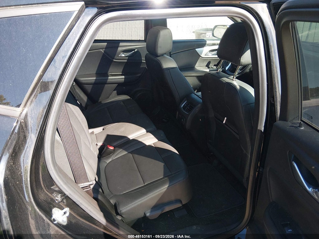 2021 Chevrolet Blazer LT photo 8