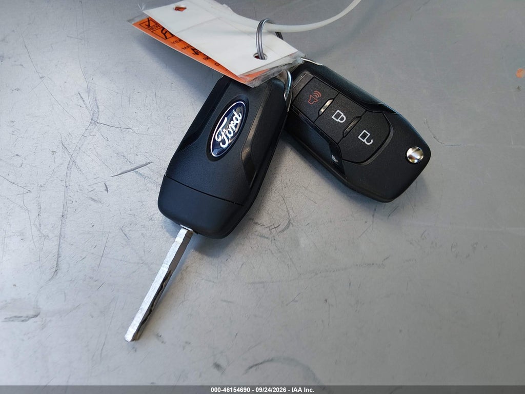 2025 Ford Maverick XL photo 11