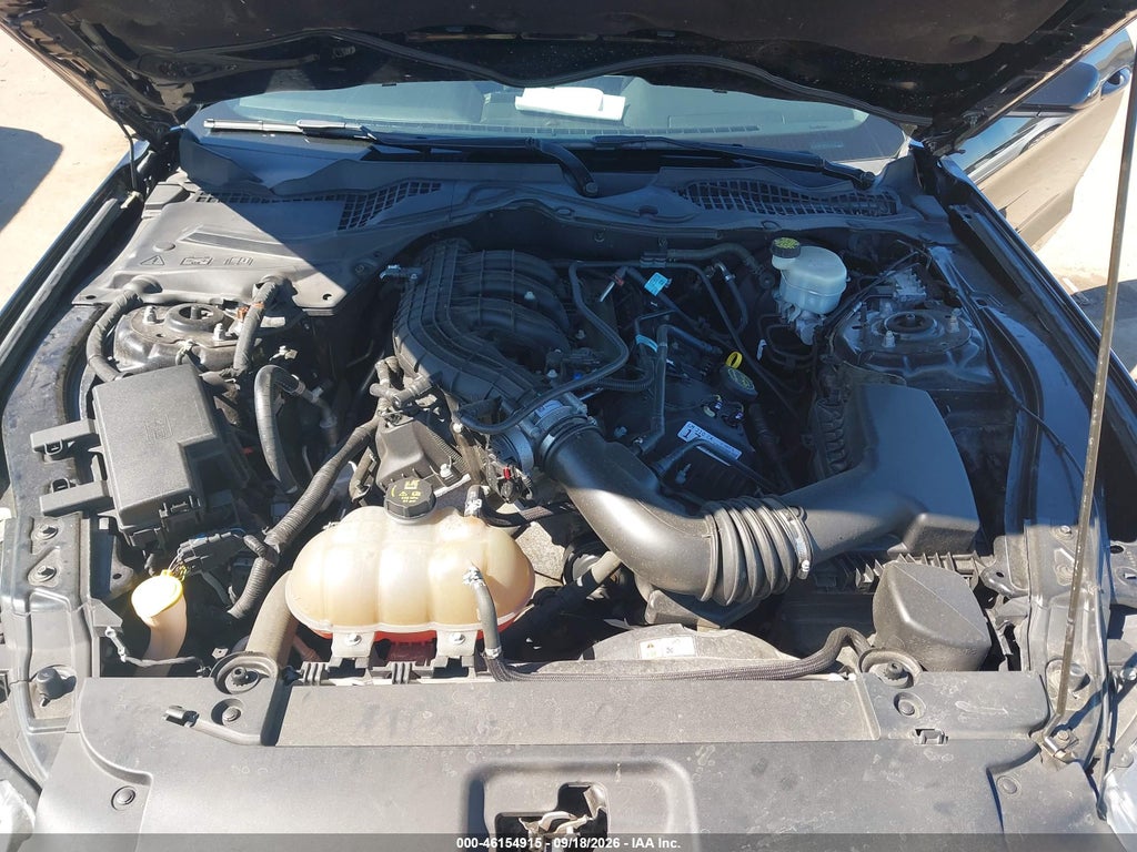 2017 Ford Mustang V6 photo 10