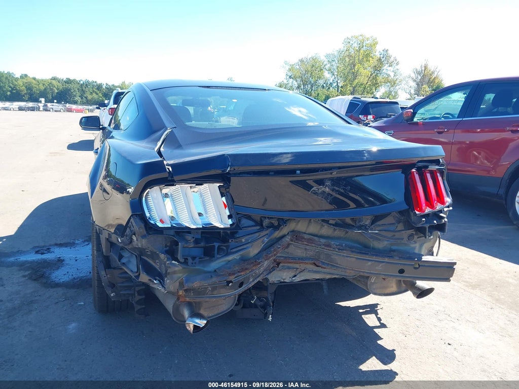 2017 Ford Mustang V6 photo 6