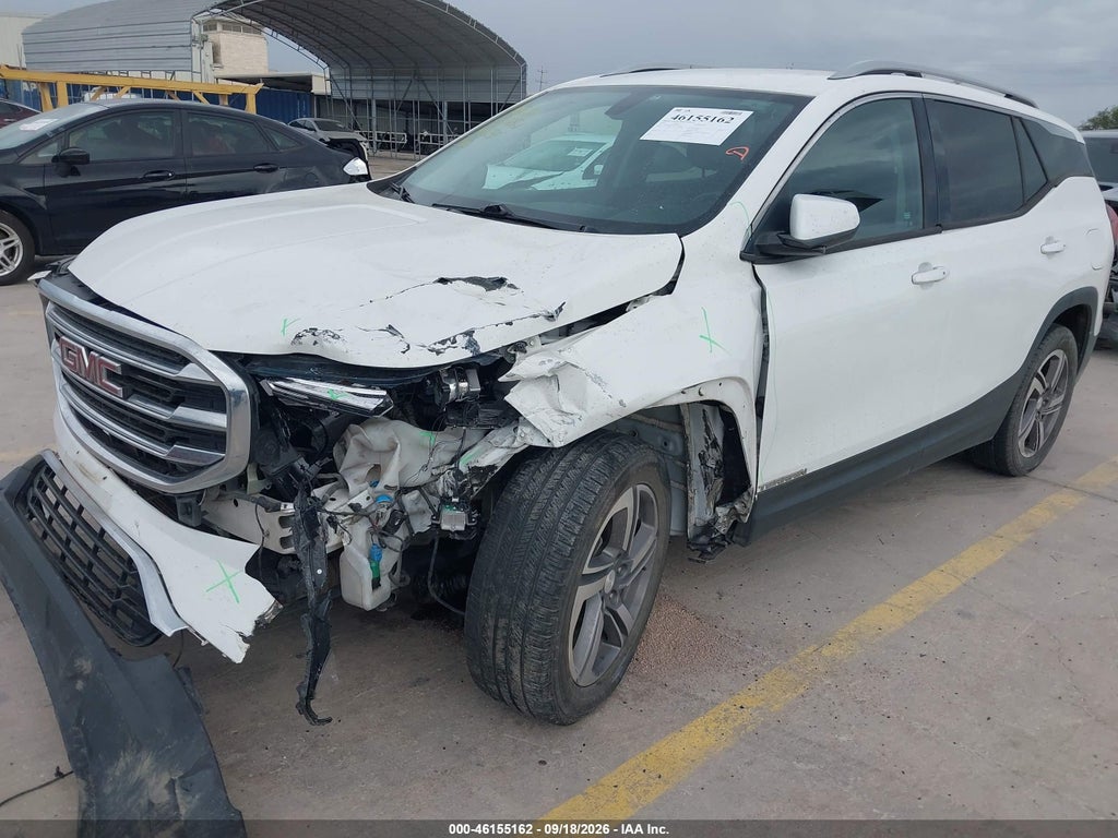 2019 GMC Terrain SLT photo 2