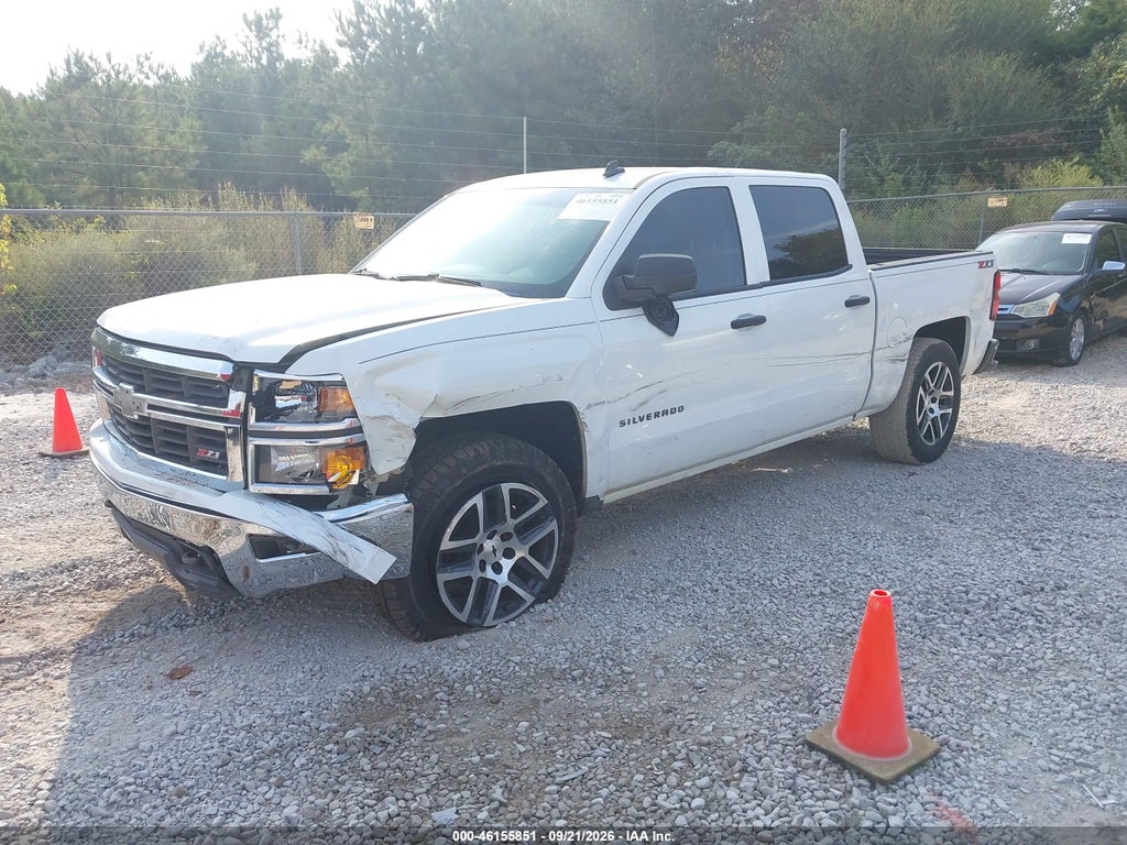 2014 Chevrolet Silverado 1500 2LT photo 2