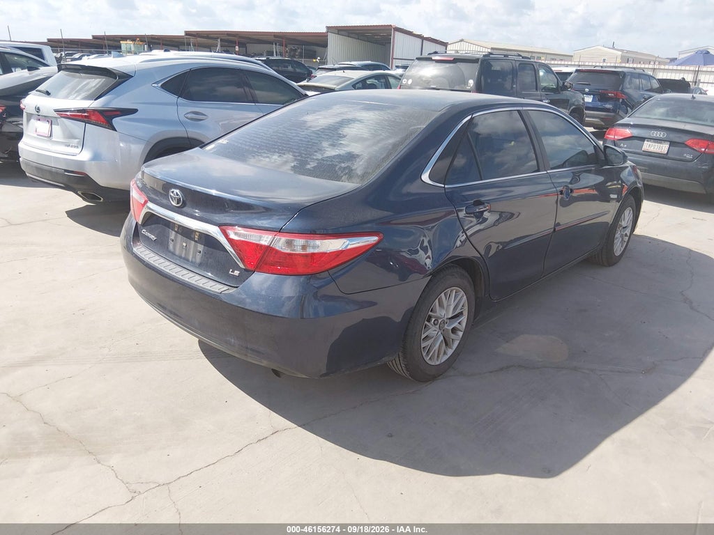 2017 Toyota Camry LE photo 4