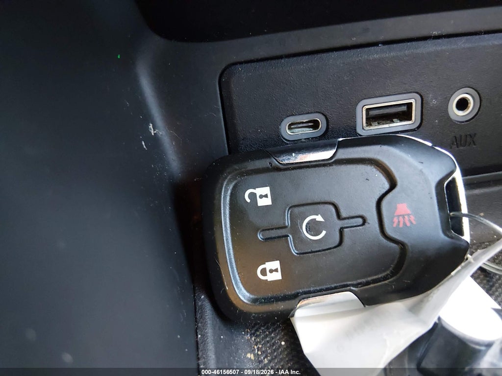 2023 GMC Terrain FWD SLE photo 11