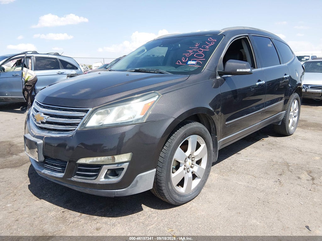 2014 Chevrolet Traverse LTZ photo 2