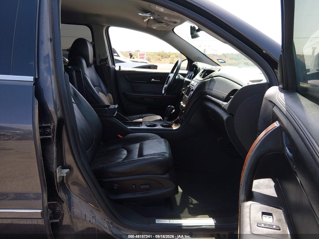 2014 Chevrolet Traverse LTZ photo 5