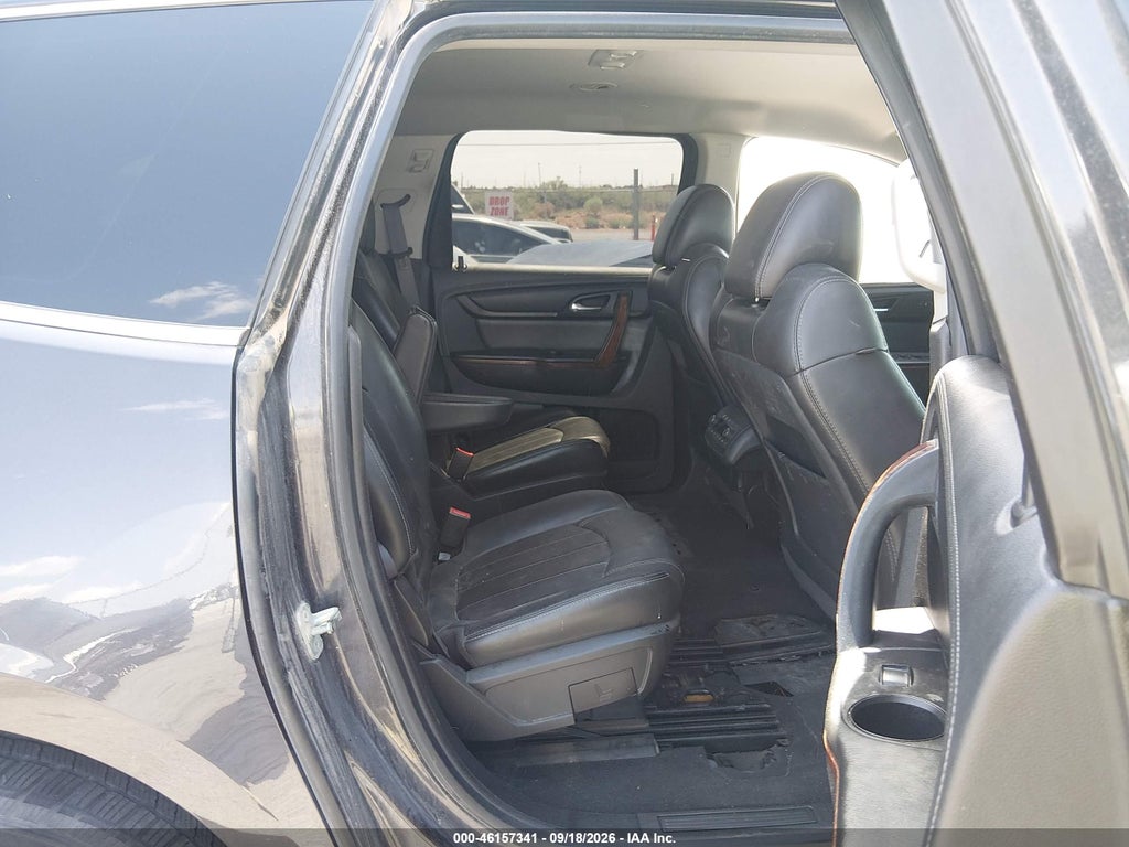 2014 Chevrolet Traverse LTZ photo 8