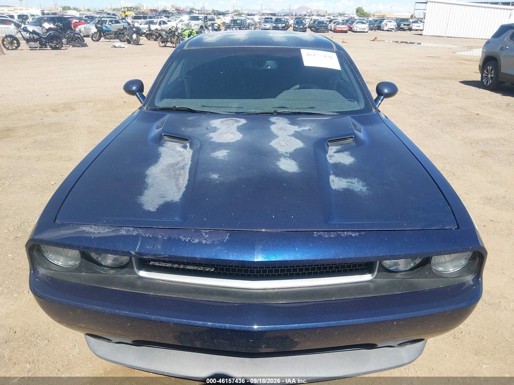 2014 Dodge Challenger SXT photo 6