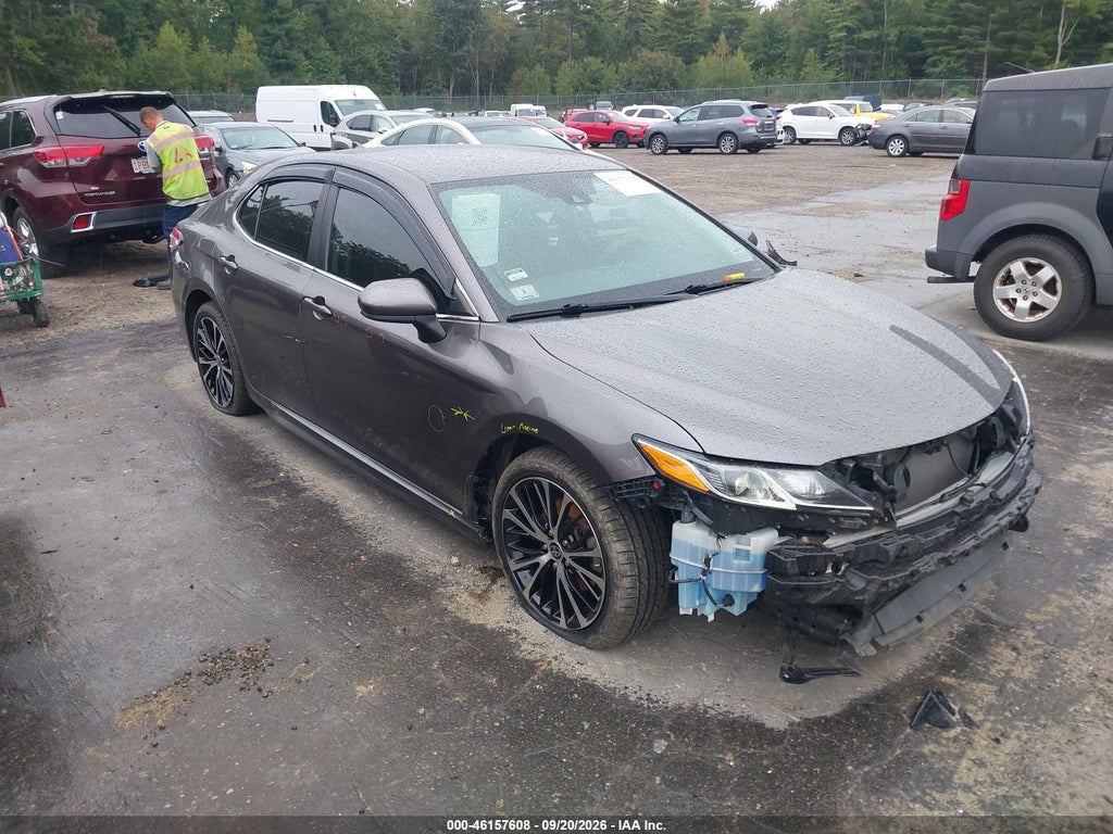 TOYOTA CAMRY 2020
