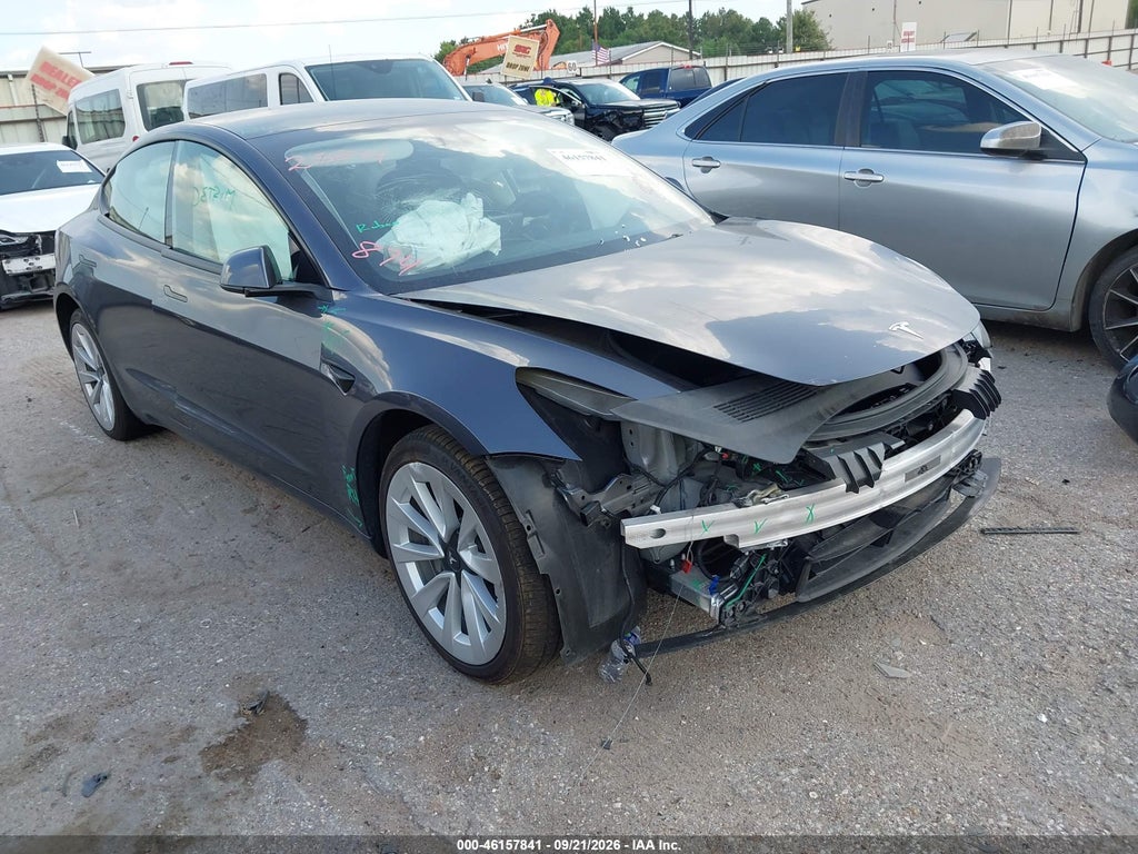 TESLA MODEL 3 2023