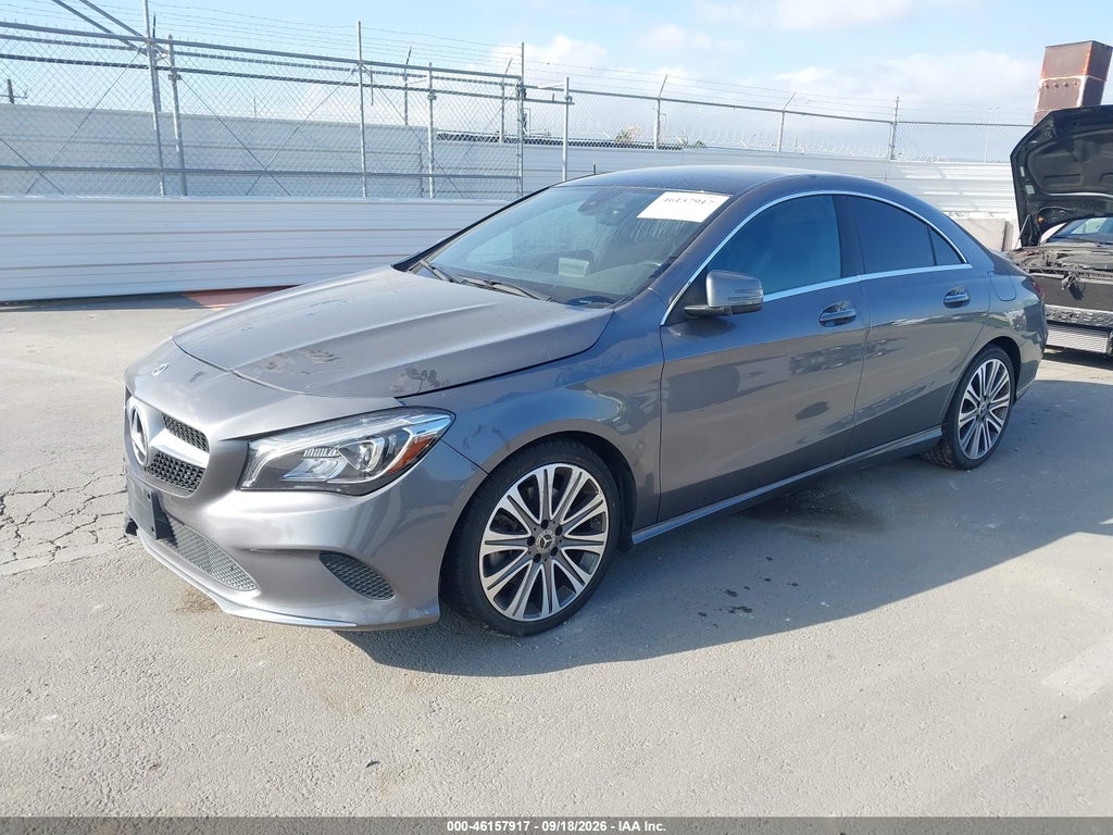 2019 Mercedes-Benz CLA 250 4MATIC photo 2