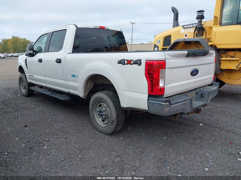 2018 Ford F-250 XL photo 3