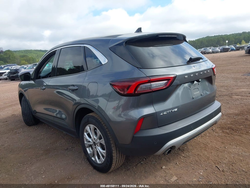 2023 Ford Escape Active photo 3