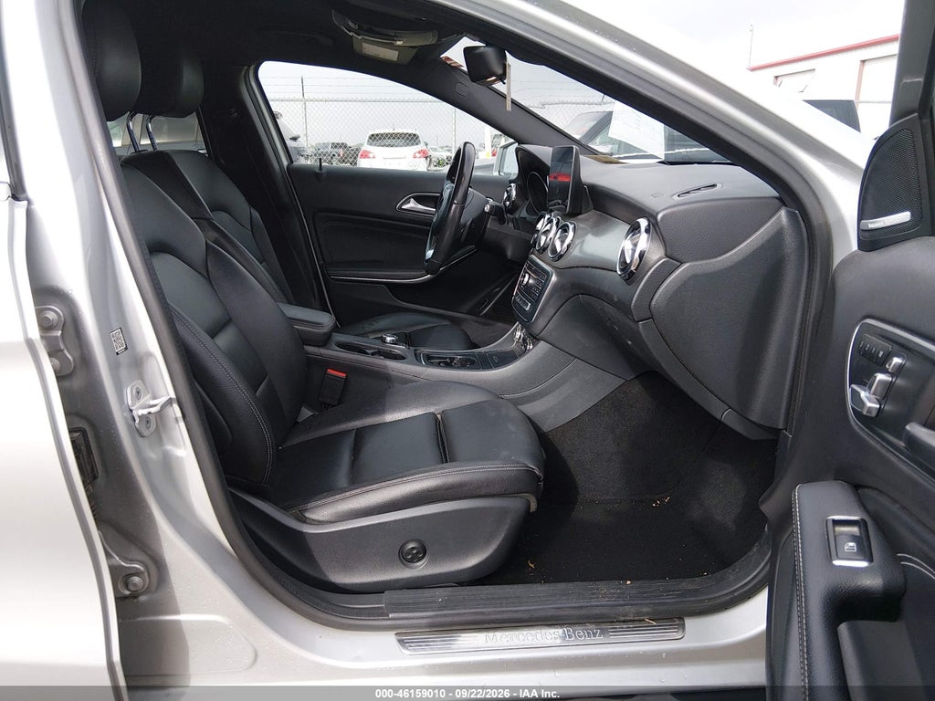 2018 Mercedes-Benz GLA 250 photo 5
