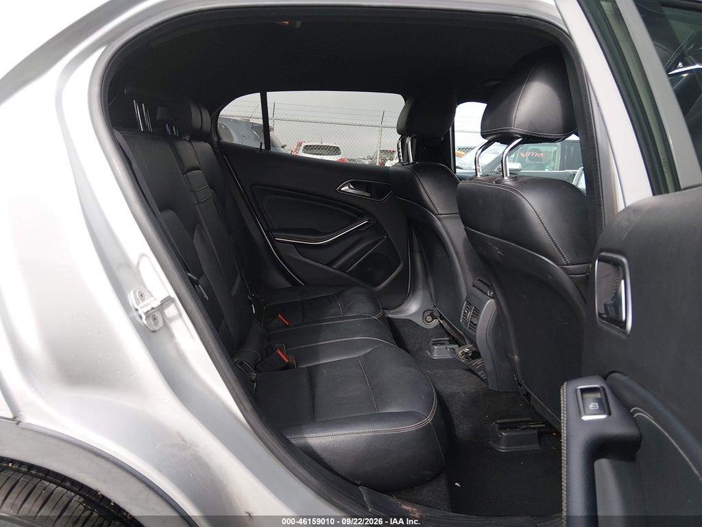 2018 Mercedes-Benz GLA 250 photo 8