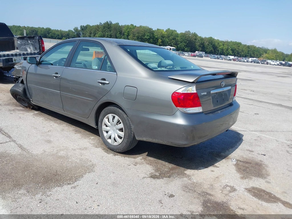 2006 Toyota Camry LE photo 3
