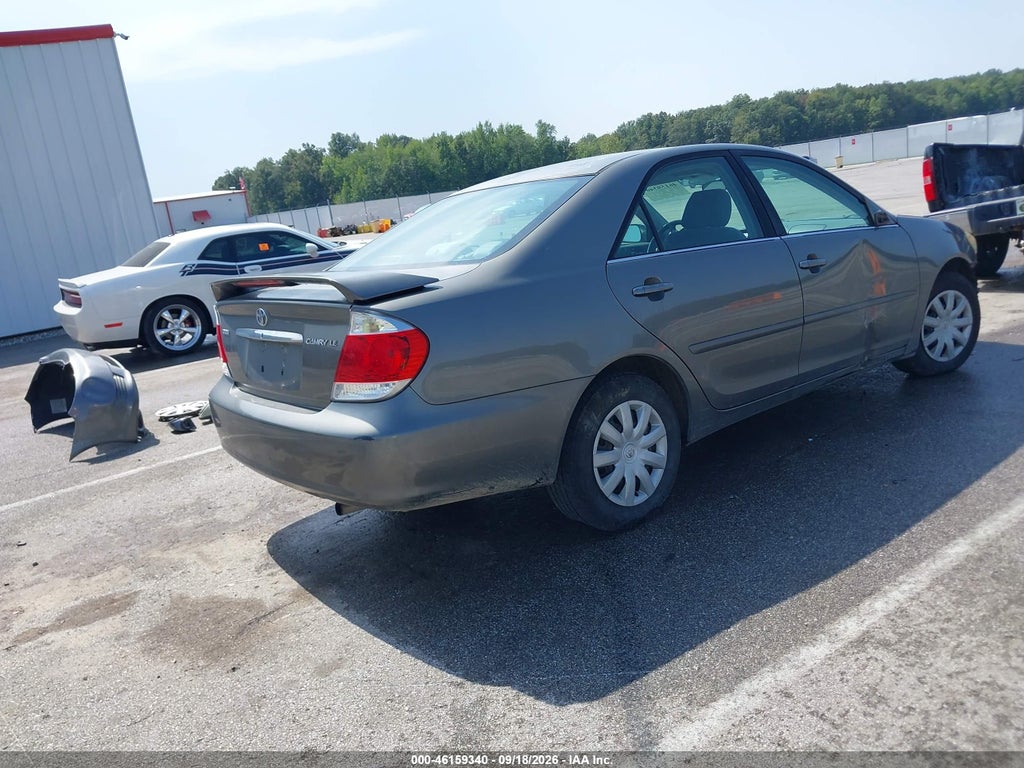 2006 Toyota Camry LE photo 4