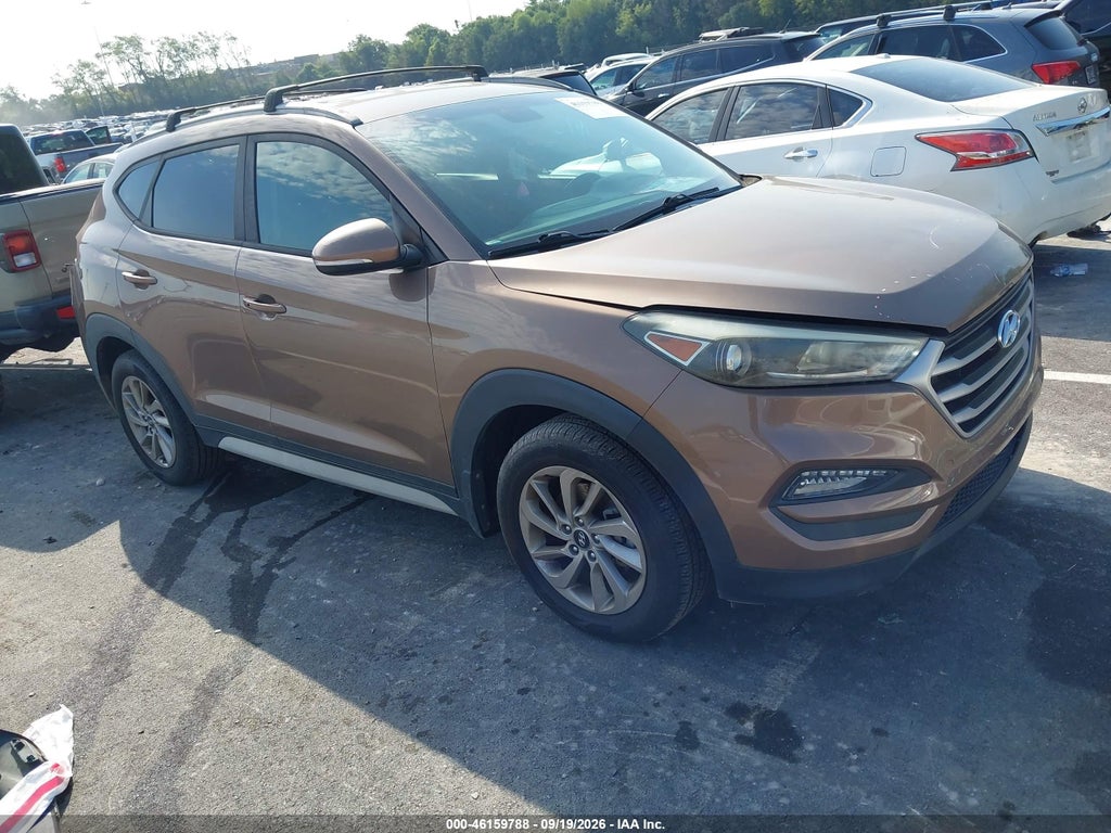 2017 Hyundai Tucson SE Plus photo 1